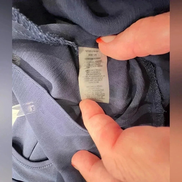 Sioni Navy Blue Two Piece Blouse Sheer Cami - Picture 10 of 10